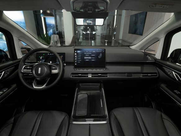 2026 Wey 80 44.28 kWh, чёрный - вид 3
