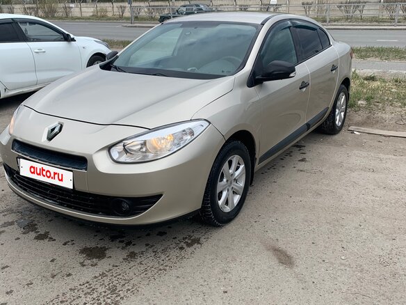 2012 Renault Fluence I, бежевый