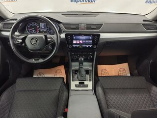 2020 Skoda Superb III Рестайлинг, серый, 2650000 рублей, вид 5