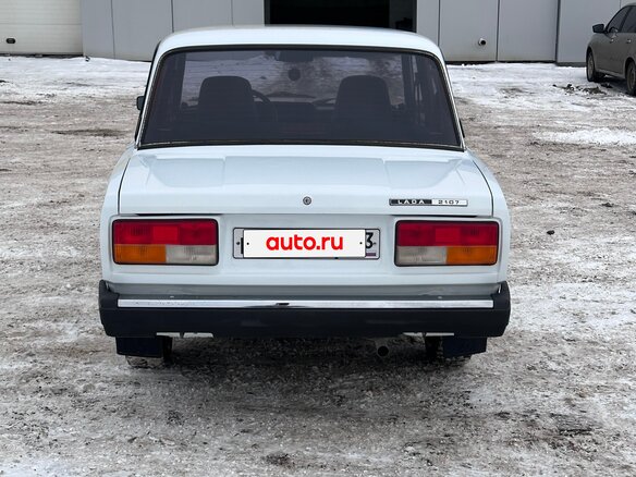 2011 Lada (ВАЗ) 2107, белый, 220000 рублей - вид 5