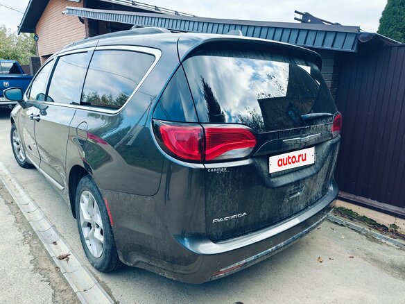 2017 Chrysler Pacifica RU, серый - вид 28