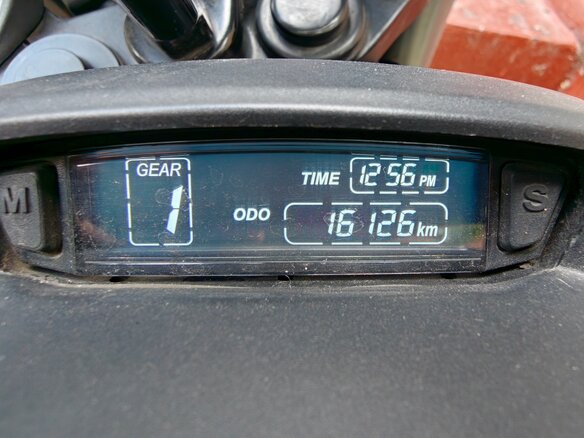 2023 Bajaj Dominar 400, чёрный - вид 7