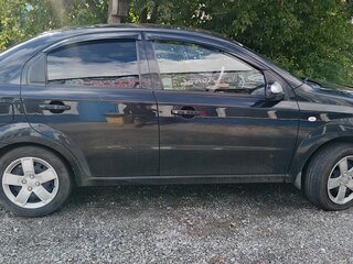 2011 Chevrolet Aveo I Рестайлинг, чёрный, 360000 рублей, вид 3