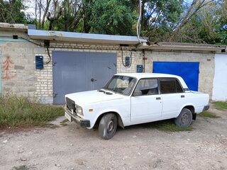1998 Lada (ВАЗ) 2107, белый, 70000 рублей, вид 2