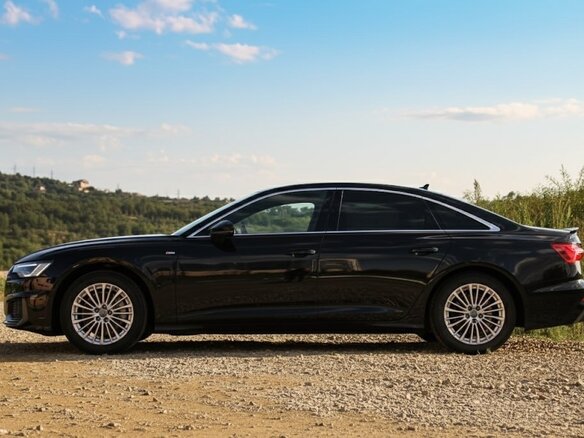 2019 Audi A6 45 TFSI V (C8), чёрный, 3600000 рублей - вид 5