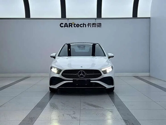 2023 Mercedes-Benz A-Класс 180 Long IV (W177) Рестайлинг, белый, 1600000 рублей - вид 1