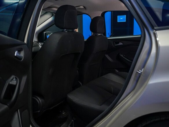 2018 Ford Focus III Рестайлинг, серый, 920000 рублей - вид 13