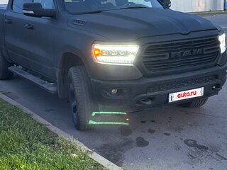 2019 Ram 1500 Crew Cab eTorque V, чёрный, 4800000 рублей, вид 2