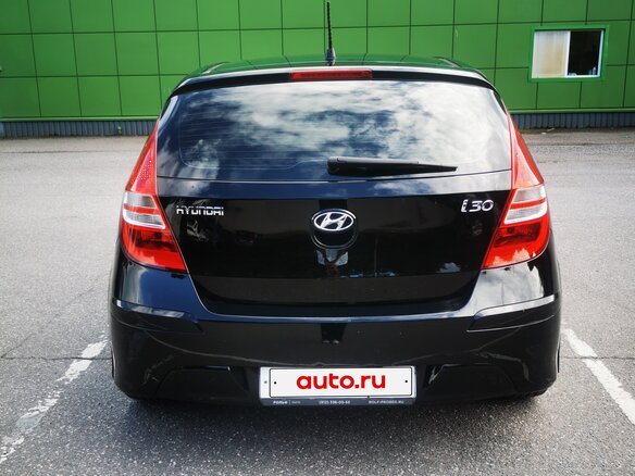 2011 Hyundai i30 I Рестайлинг, чёрный, 715000 рублей - вид 2