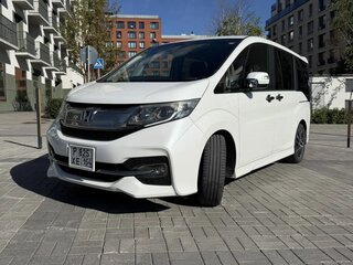 2016 Honda Stepwgn Spada V, белый, 1780000 рублей, вид 1