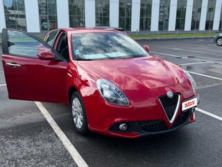 2019 Alfa Romeo Giulietta III Рестайлинг, красный, 2700000 рублей, вид 1