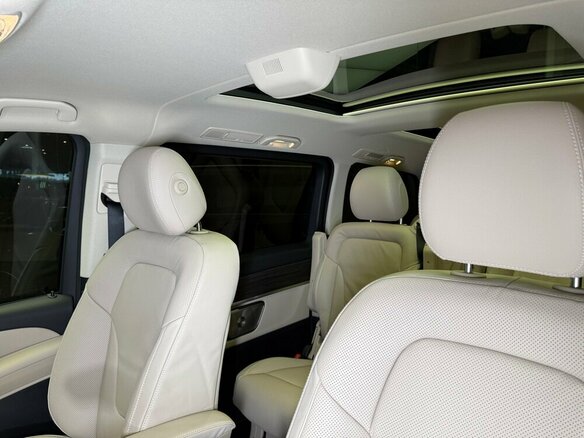 2024 Mercedes-Benz V-Класс Extra Long 300 d экстра длинный III (W447) Рестайлинг 2, чёрный, 16500000 рублей - вид 9
