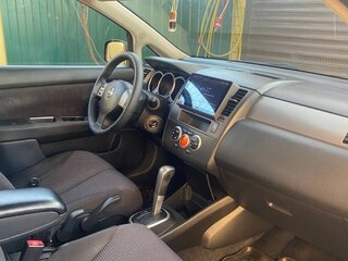 2012 Nissan Tiida I Рестайлинг, чёрный, 900000 рублей, вид 5