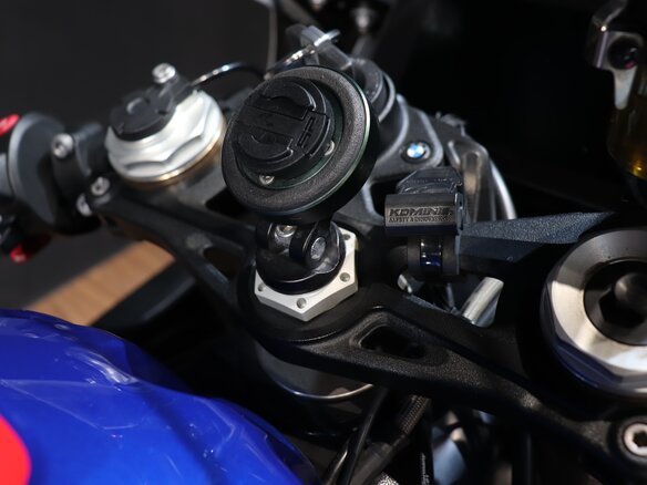 2022 BMW S 1000 RR, белый, 1950000 рублей - вид 14