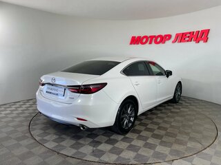 2018 Mazda 6 III (GJ) Рестайлинг 2, белый, 1700000 рублей, вид 4