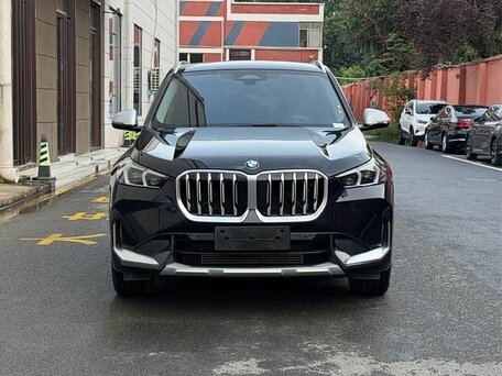 2023 BMW X1 Long 20Li sDrive III (U11/U12), чёрный, 2920000 рублей, вид 2