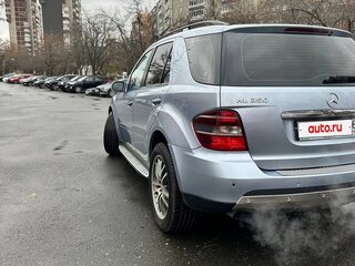 2007 Mercedes-Benz M-Класс 350 II (W164), голубой, 1500000 рублей, вид 5
