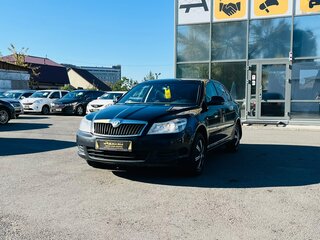 2011 Skoda Octavia II (A5) Рестайлинг, чёрный, 979000 рублей, вид 2
