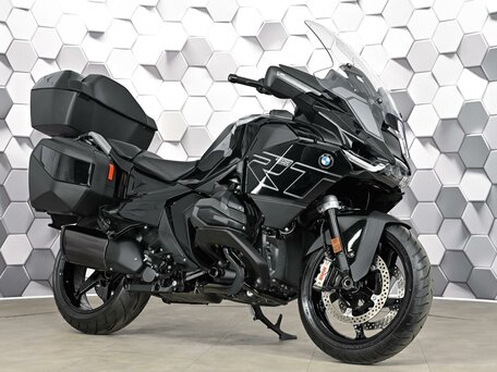 2025 BMW R 1300 RT, чёрный, 2977000 рублей, вид 1