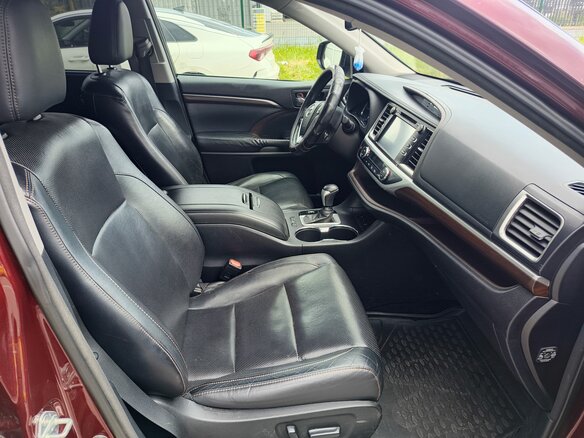2014 Toyota Highlander III (XU50), красный, 2800000 рублей - вид 21