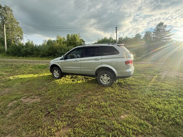 2009 SsangYong Kyron 4-speed I Рестайлинг, серебристый, 830000 рублей - вид 5