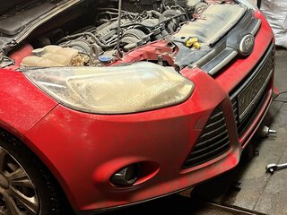 2014 Ford Focus III, красный, 650000 рублей, вид 2