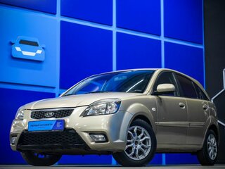 2010 Kia Rio II Рестайлинг, бежевый, 460000 рублей, вид 1