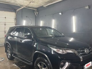 2019 Toyota Fortuner II, чёрный, 3850000 рублей, вид 1