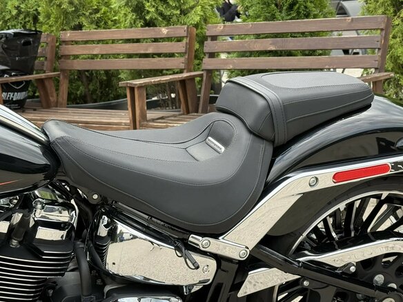 2022 Harley-Davidson Breakout, чёрный, 2200000 рублей - вид 10