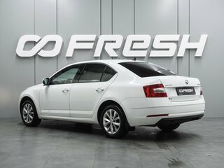 2018 Skoda Octavia III (A7) Рестайлинг, белый, 1400000 рублей, вид 2