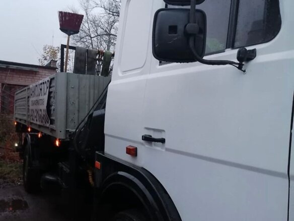 2008 МАЗ 5550, белый, 1430000 рублей - вид 3