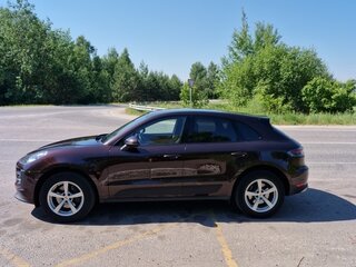 2019 Porsche Macan I Рестайлинг, коричневый, 3080000 рублей, вид 4