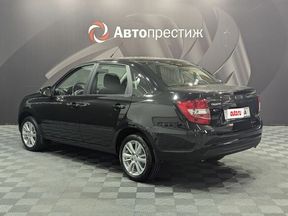 2026 Lada (ВАЗ) Granta I Рестайлинг, чёрный - вид 4