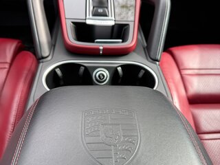 2021 Porsche Cayenne Coupé III, серый, 9950000 рублей, вид 5