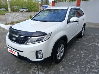 2013 Kia Sorento II Рестайлинг, белый, 1650000 рублей, вид 2
