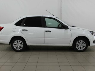 2021 Lada (ВАЗ) Granta I Рестайлинг, белый, 630000 рублей, вид 5