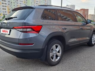 2019 Skoda Kodiaq I, серый, 2050000 рублей, вид 5