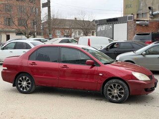 2009 Mitsubishi Lancer Classic IX Рестайлинг, красный, 350000 рублей, вид 4
