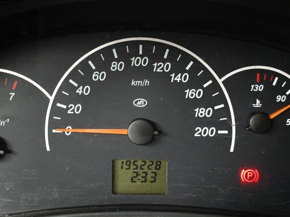 2011 Lada (ВАЗ) Priora I, зелёный - вид 11