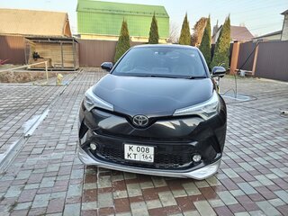 2017 Toyota C-HR I, чёрный, 2100000 рублей, вид 2