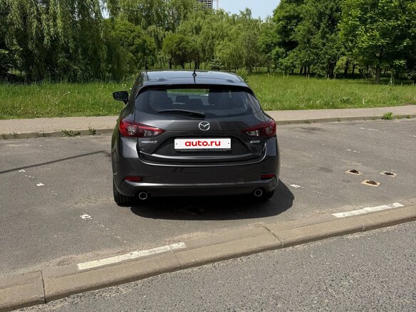 2016 Mazda 3 III (BM) Рестайлинг, серый, 1465800 рублей - вид 3