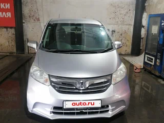 2013 Honda Freed I Рестайлинг, серебристый, 1102000 рублей, вид 1