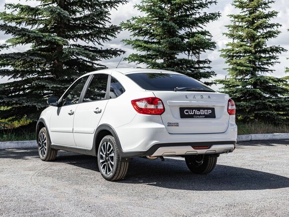 2026 Lada (ВАЗ) Granta Active Cross I Рестайлинг, белый - вид 6