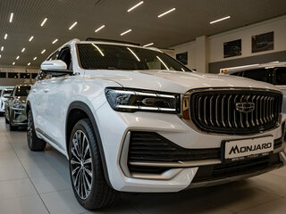 2025 Geely Monjaro I Рестайлинг, белый, 4954990 рублей, вид 4