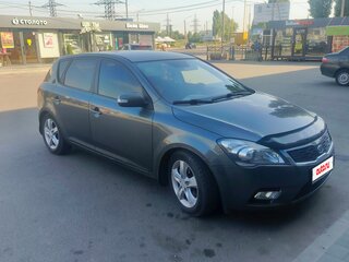 2010 Kia Ceed I Рестайлинг, серебристый, 475000 рублей, вид 3