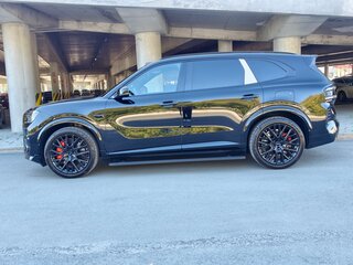 2026 Zeekr 8X Dawn, чёрный, 12790000 рублей, вид 4
