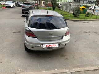 2011 Opel Astra H Рестайлинг, серебристый, 320000 рублей, вид 5