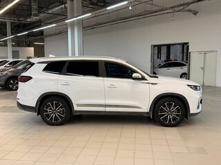 2022 Chery Tiggo 8 Pro I, белый, 1688000 рублей, вид 4