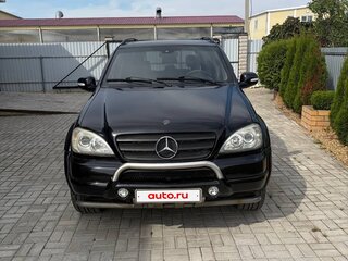 1998 Mercedes-Benz M-Класс 320 I (W163), чёрный, 630000 рублей, вид 1