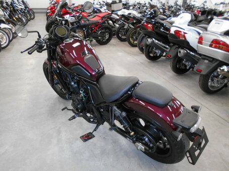 2022 Honda CMX 1100 Rebel, красный, 840000 рублей, вид 4